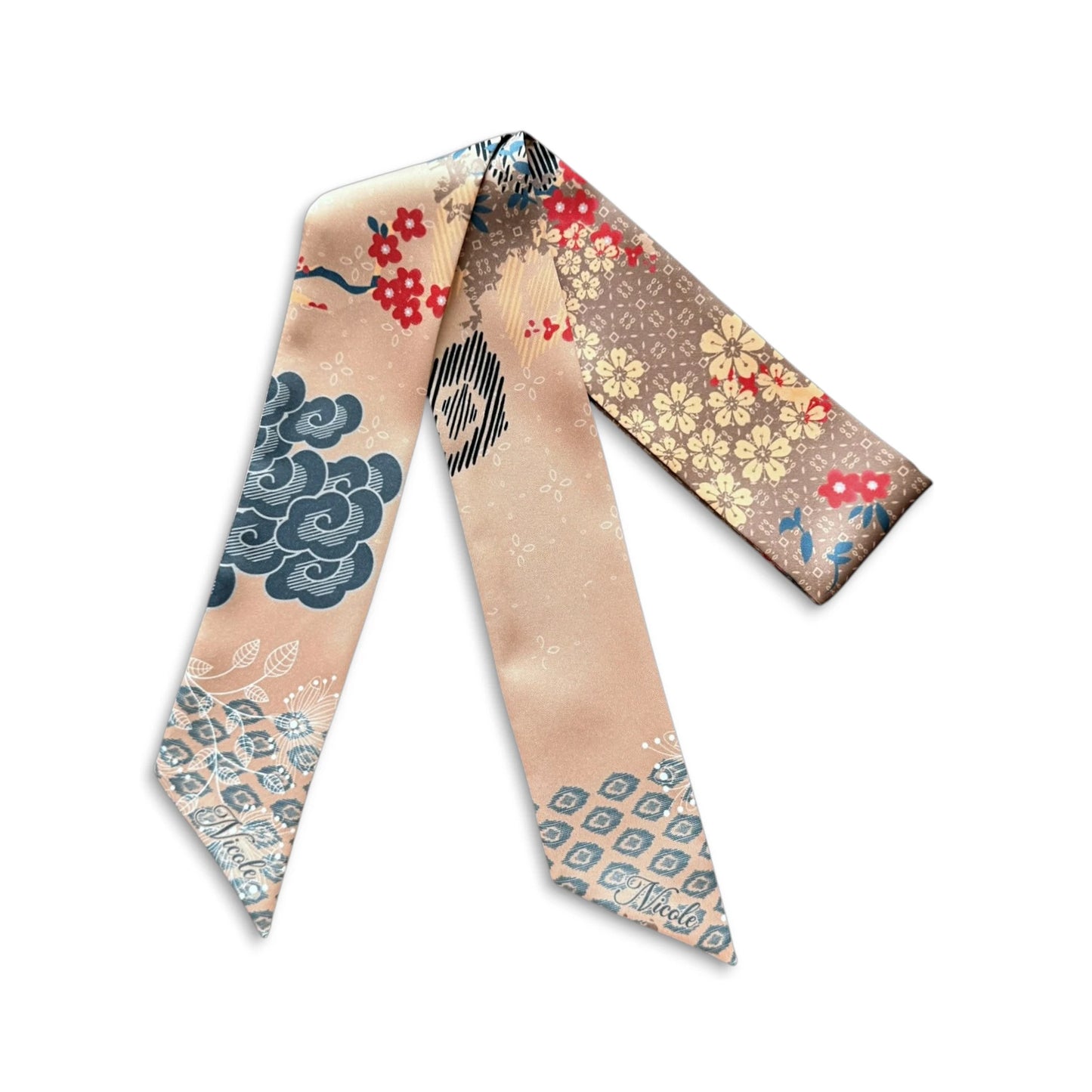 Personalized twilly scarf with delicate floral motifs in warm beige tones, ideal as a thoughtful gift