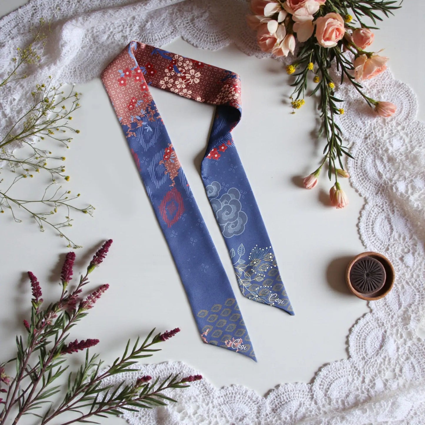 Personalized twilly scarf with oriental floral pattern in blue and red tones, gift idea