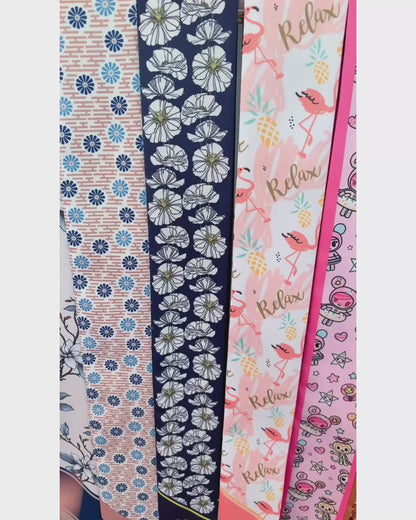 Daisies Skinny Scarf